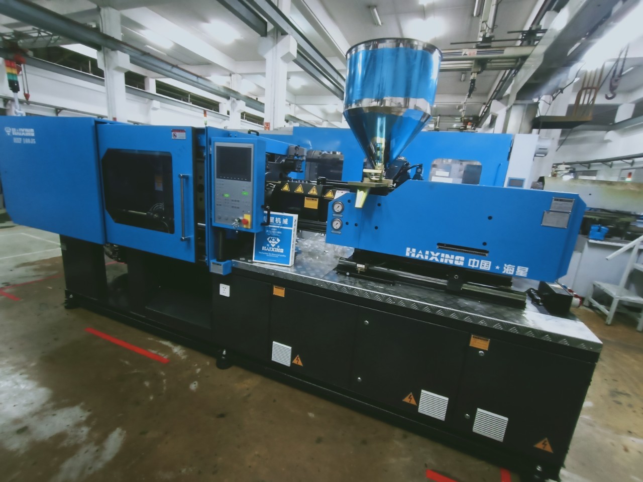 แปลงระบบ Servo Motor ให้เครื่องฉีดพลาสติกยี่ห้อ LIEN Yu 450 Ton (ให้ ...